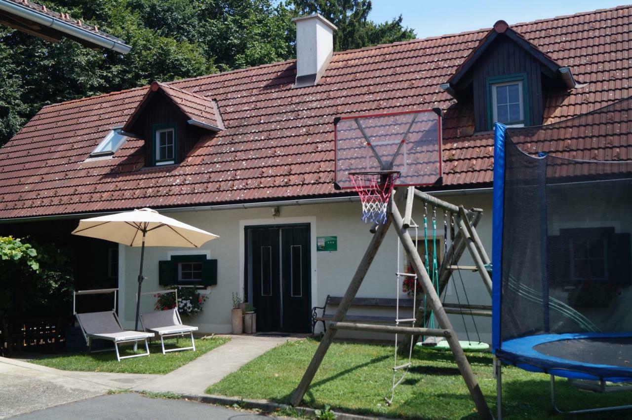 Ferienhaus Schoenmaier Gnas Exterior photo